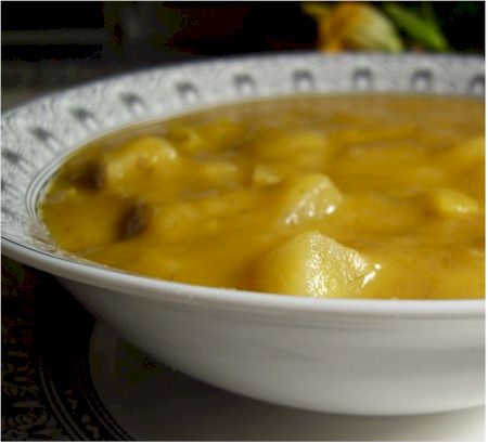 Rustic Vegan Potato Leek Soup