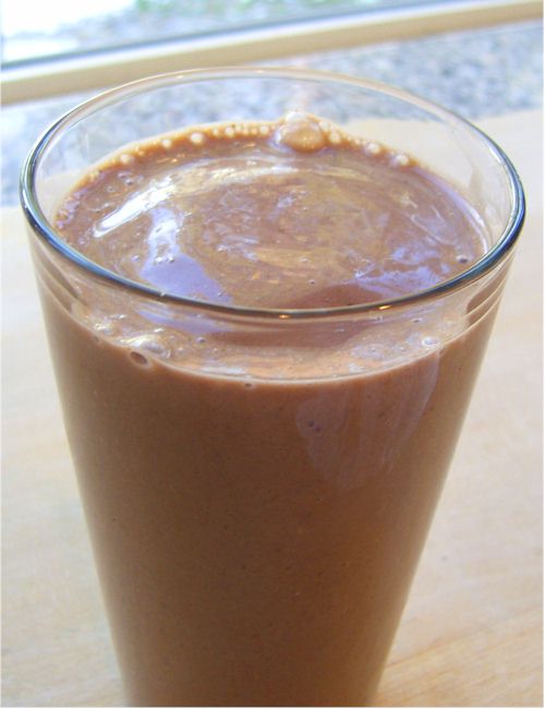 Dairy-Free Mexican Chocolate Smoothie / Shake